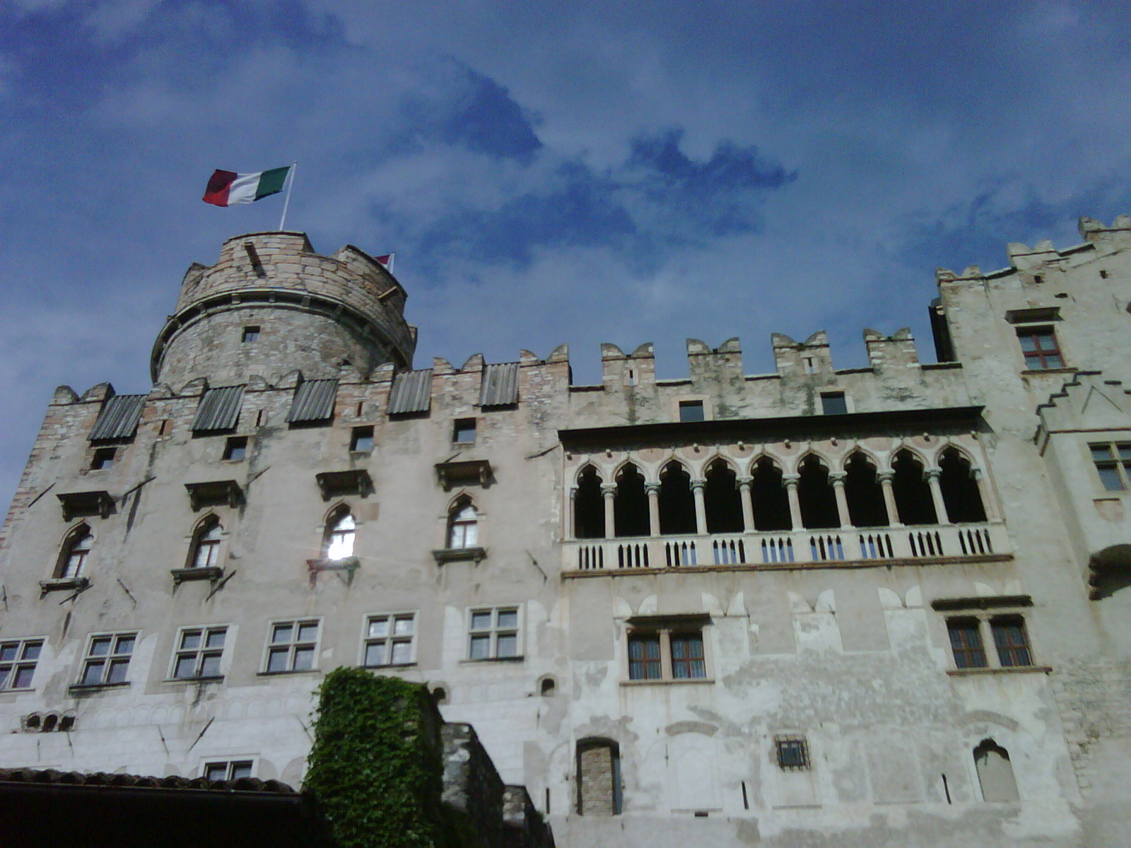 Trento Castle.jpg